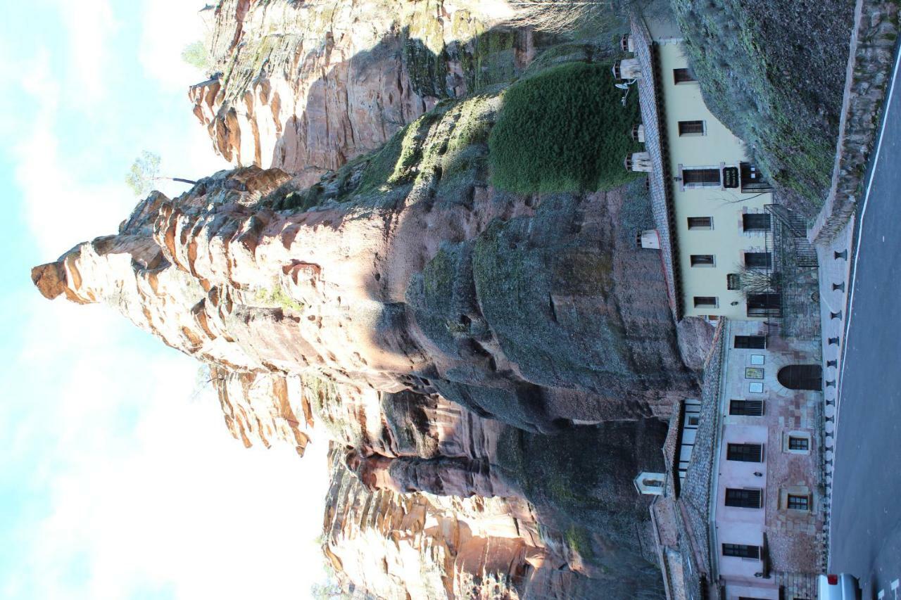 Apartamentos Rurales De La Sexma Del Sabinar Corduente Exteriér fotografie