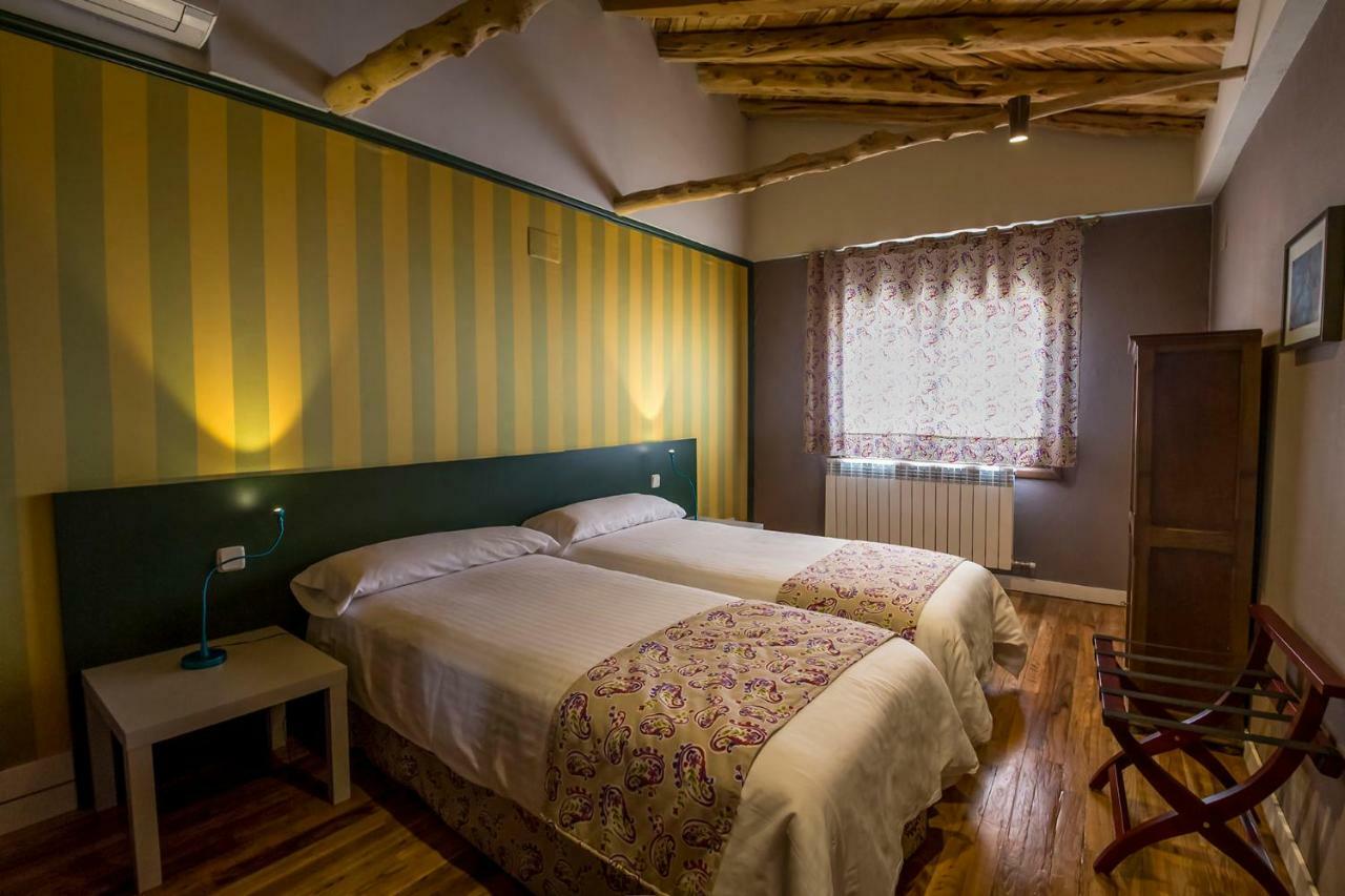 Apartamentos Rurales De La Sexma Del Sabinar Corduente Exteriér fotografie
