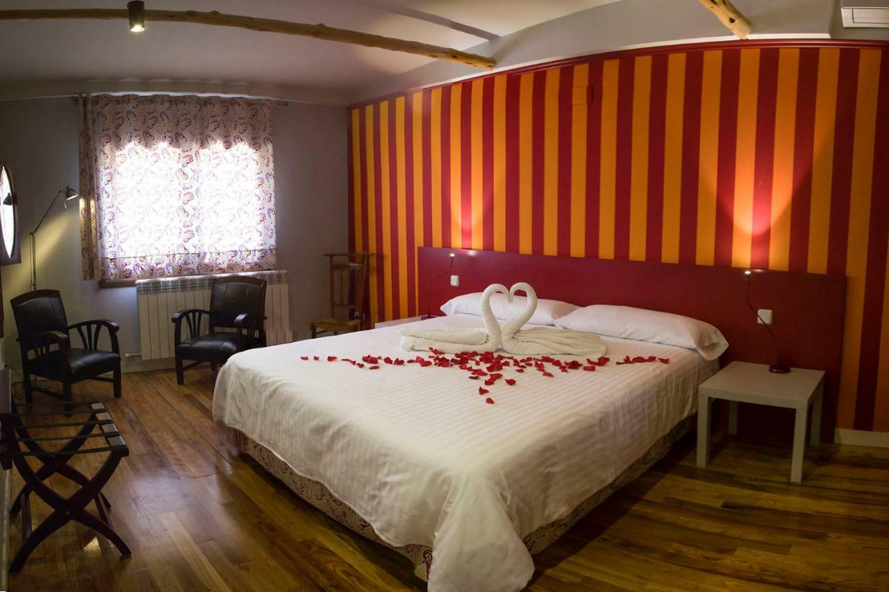 Apartamentos Rurales De La Sexma Del Sabinar Corduente Exteriér fotografie